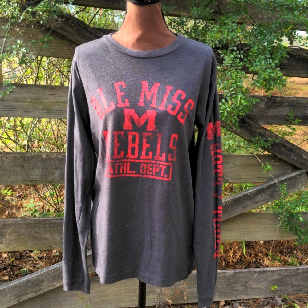 KA Knights Apparel Men's Gray Crew Neck Long Sleeve Ole Miss Rebels Tee Shirt